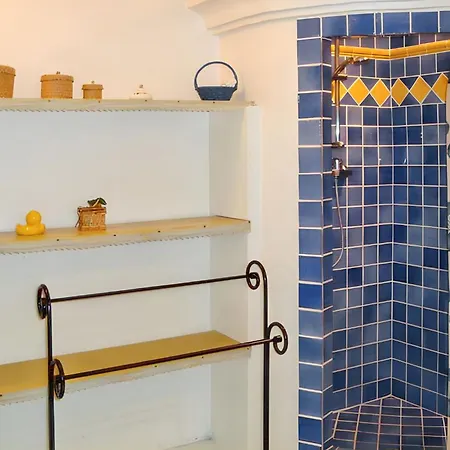 Charmante A Avec Piscine Privee Dauphin