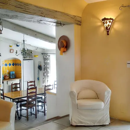 Charmante à Avec Piscine Privée