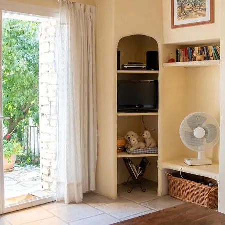 Charmante A Avec Piscine Privee Villa *
