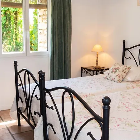 Charmante A Avec Piscine Privee Villa Dauphin