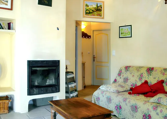 Charmante A Avec Piscine Privee *