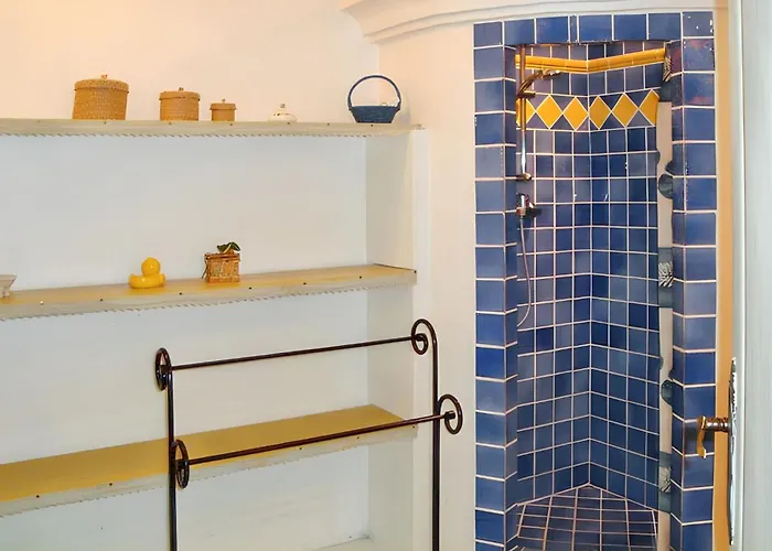 Charmante A Avec Piscine Privee Dauphin