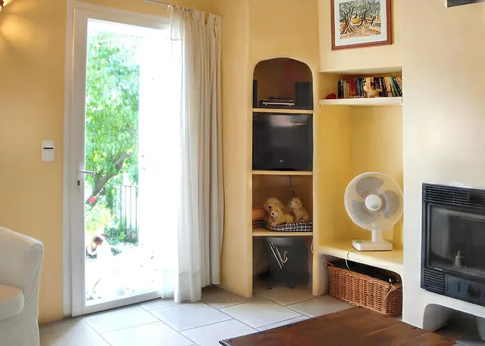 Charmante A Avec Piscine Privee *